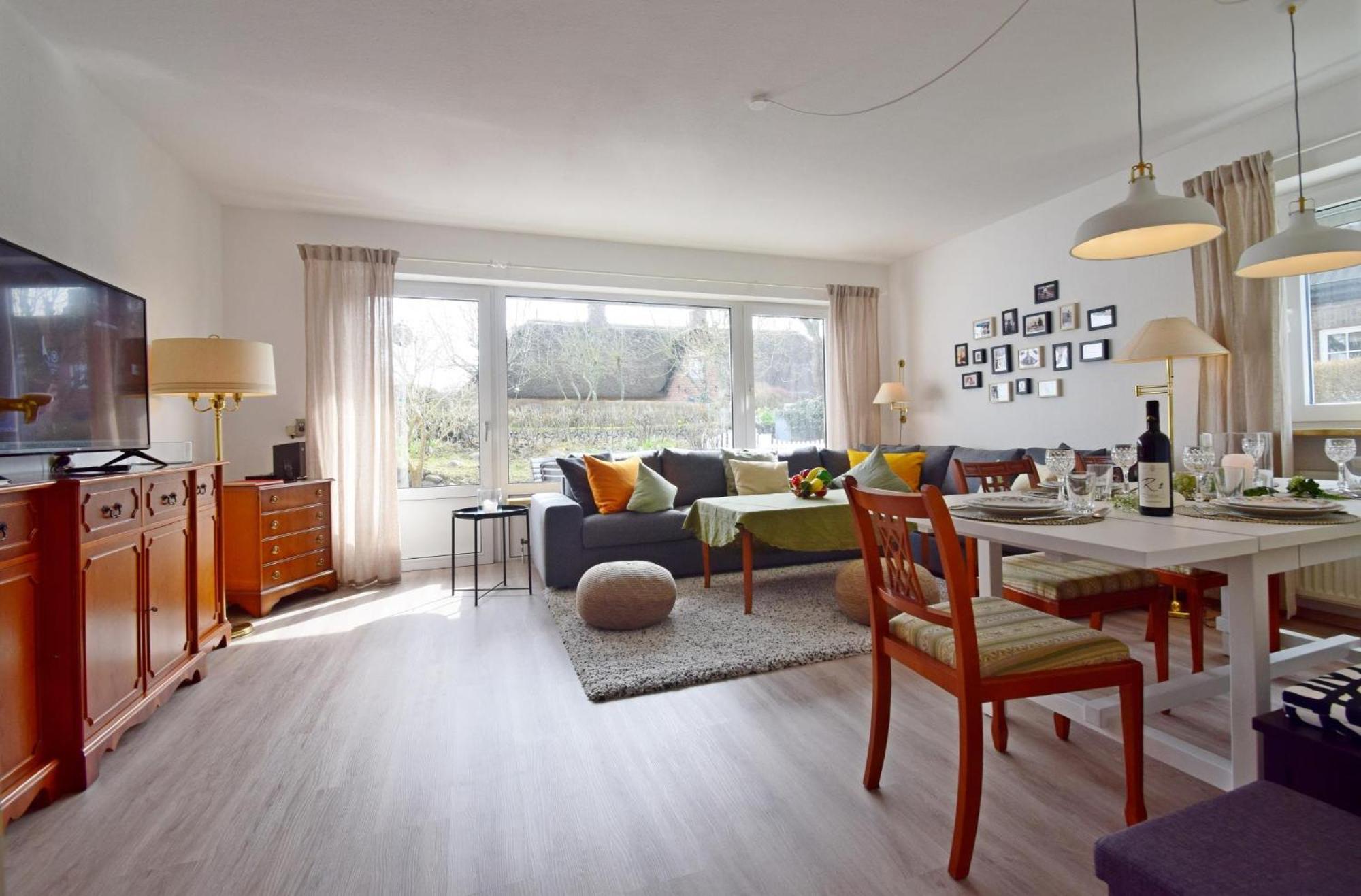 In Mit Großem Garten Und 2 Badezimmer Ferienhaus *